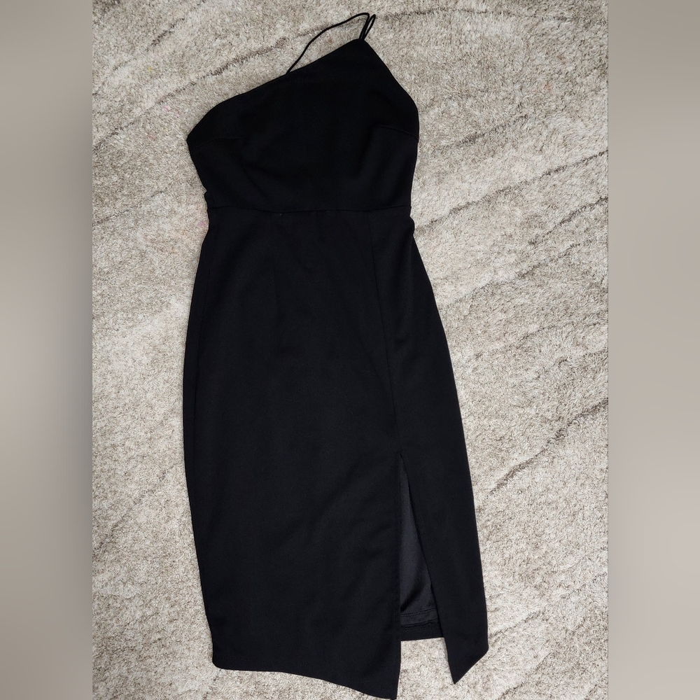 One shoulder dress - Picture 4 of 6